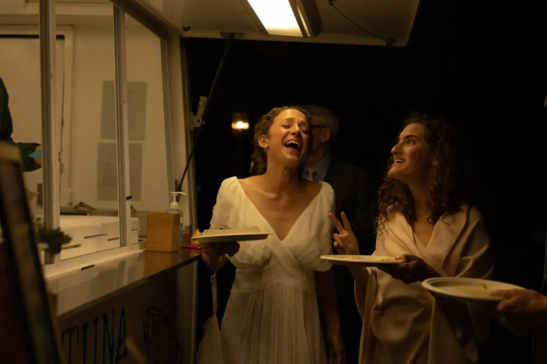 South Road Farm farmhouse, sleeps 10 for wedding party accommodation